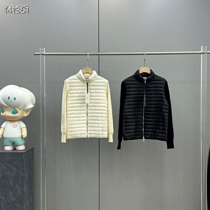 Picture of Moncler Down Jackets _SKUMonclerS-XL26yr13837416